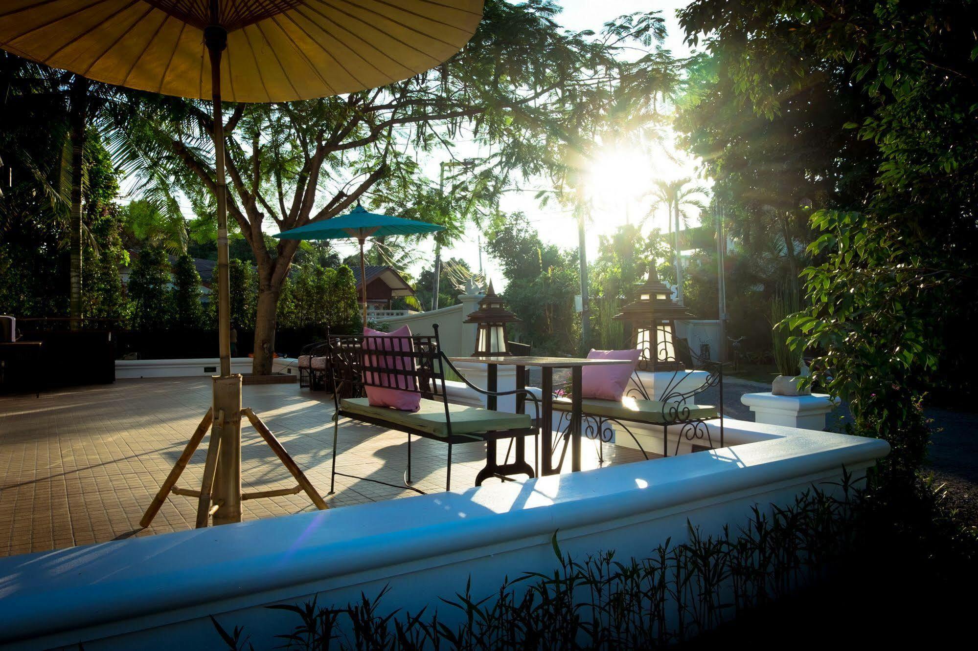 Radateeree Resort Chiang Mai Exterior foto